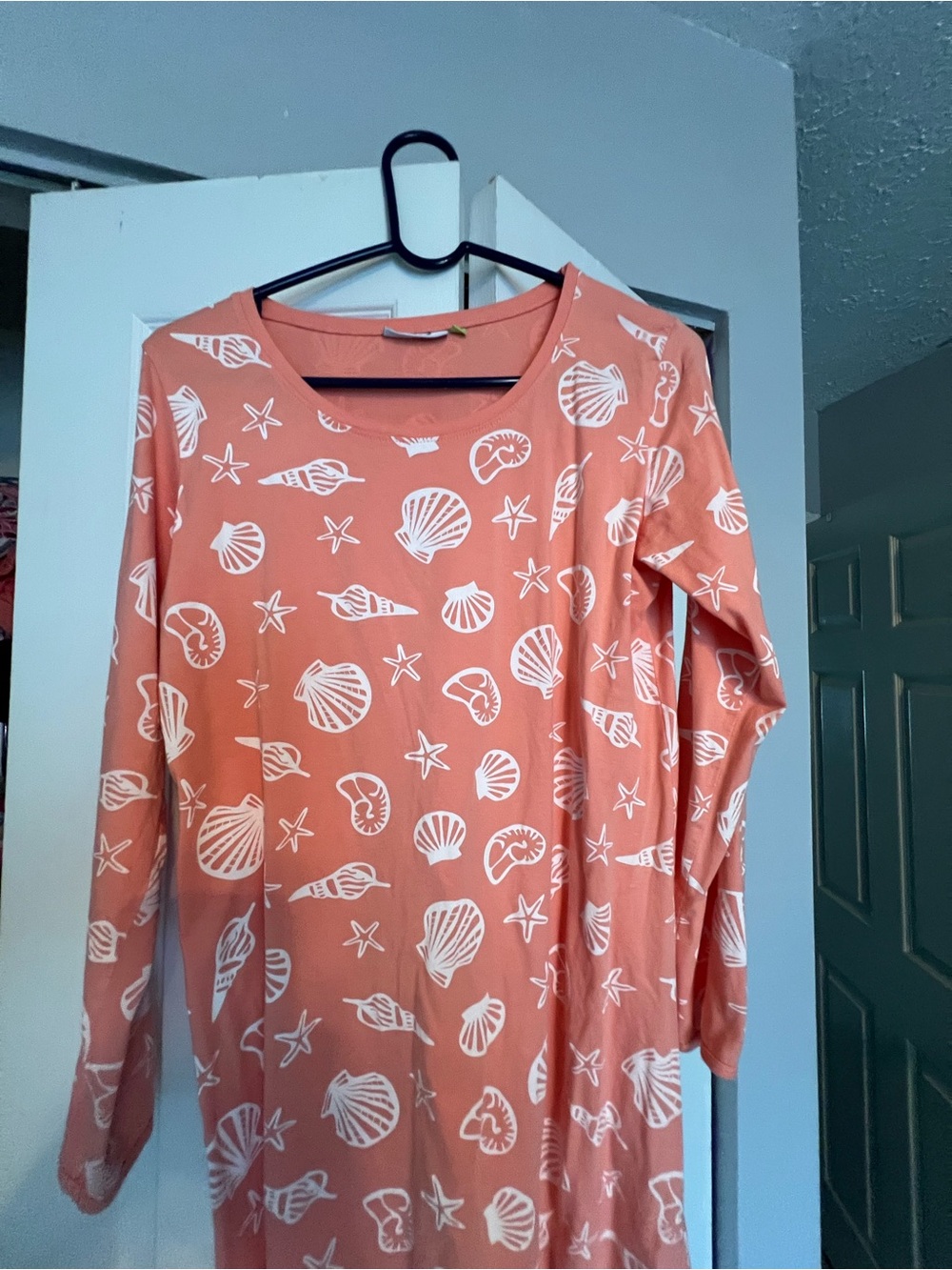 Serra Coral Sea Shell Print Long-Sleeve Coverup